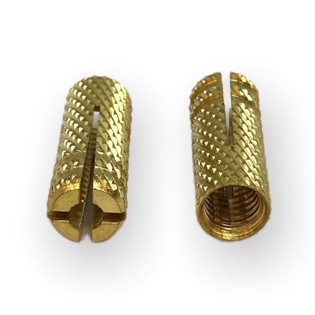 Plug Messing (per 100 stuks)