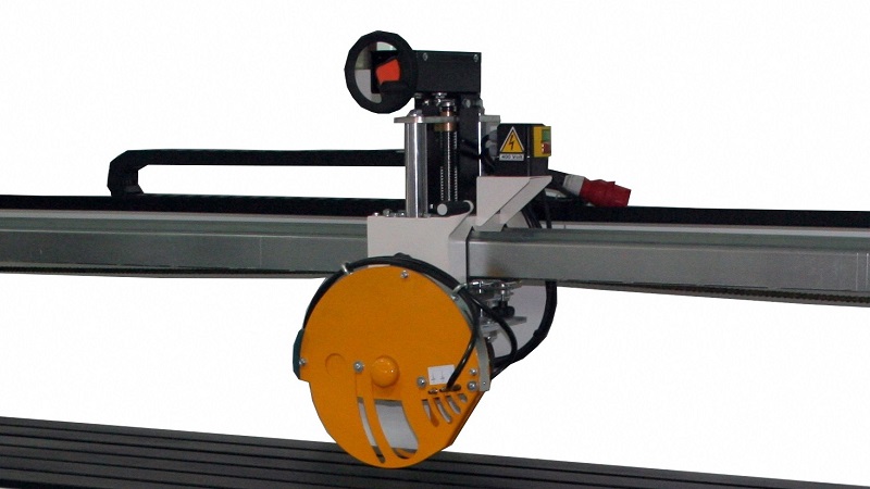 Achilli Zaagmachine AFR-C