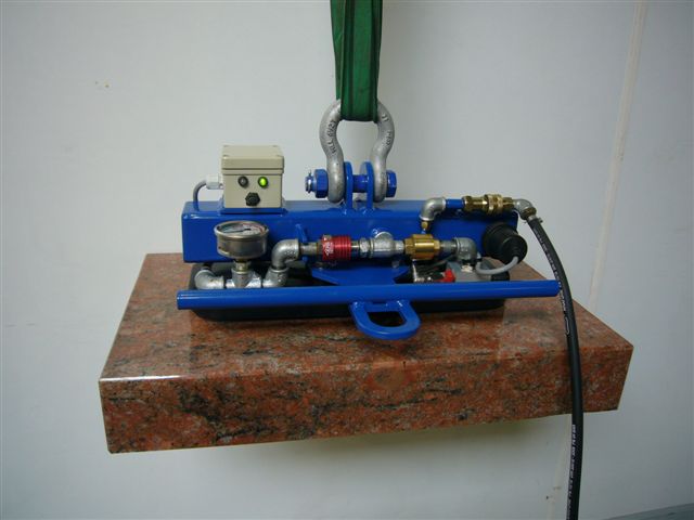 Vacuüm Hefsysteem Type WG.5Y op Perslucht - zuignap 550 x 220 mm Zacht - 300kg - Inclusief CE  Alarmsysteem